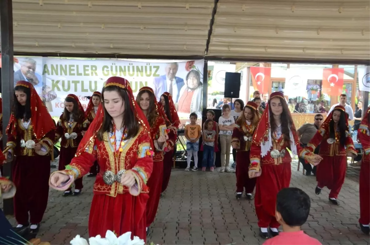 Kozlu Belediyesi\'nden Anneler Günü Etkinliği