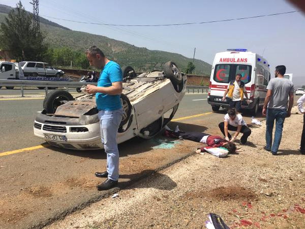 Memleketine Giden Uzman Çavuş Kaza Yaptı: 1 Ölü, 4 Yaralı