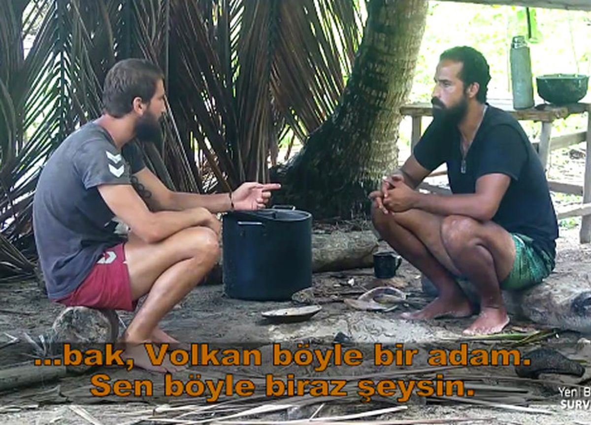 Volkan, Kendisini Balık Yemeye Çağırmayan Anıl\'a Tepkili!