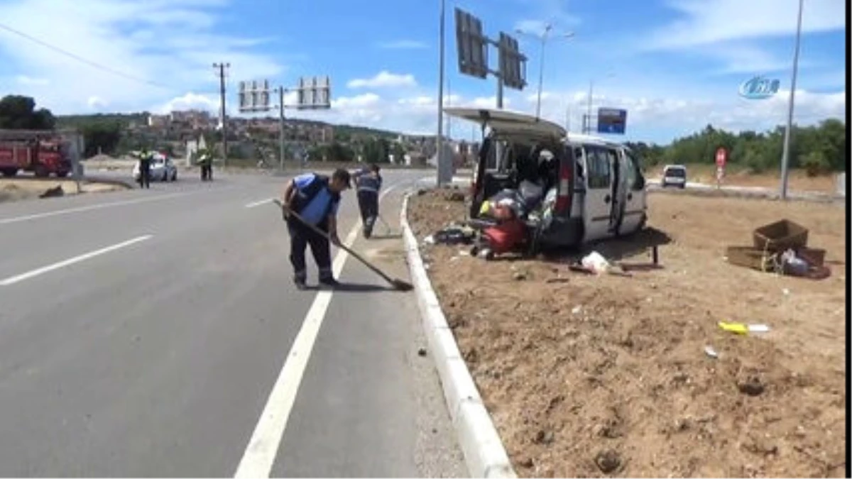 Çanakkale\'de Trafik Kazası: 9 Yaralı