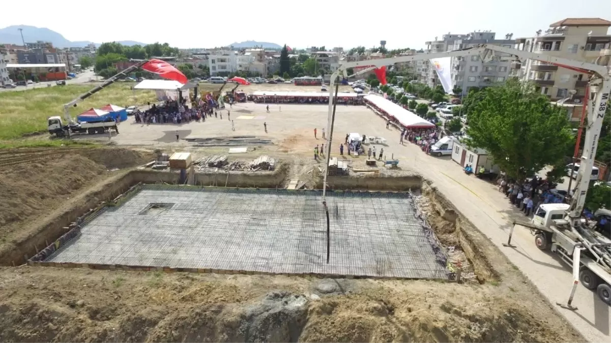 Ceyhan Cemevinin Temeli Atıldı