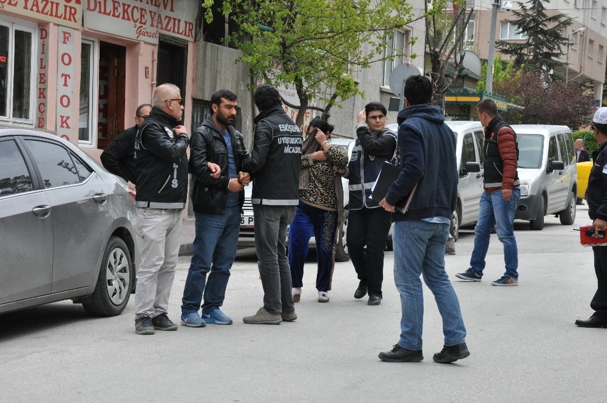 Eskişehir\'de Uyuşturucu Operasyonu