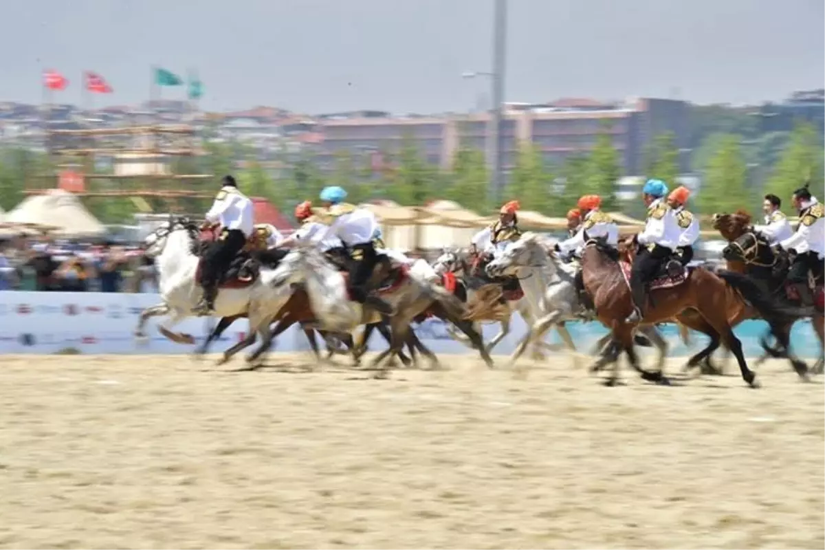 Onikişubat Belediyesi Etnospor Kültür Fesitavali\'nde