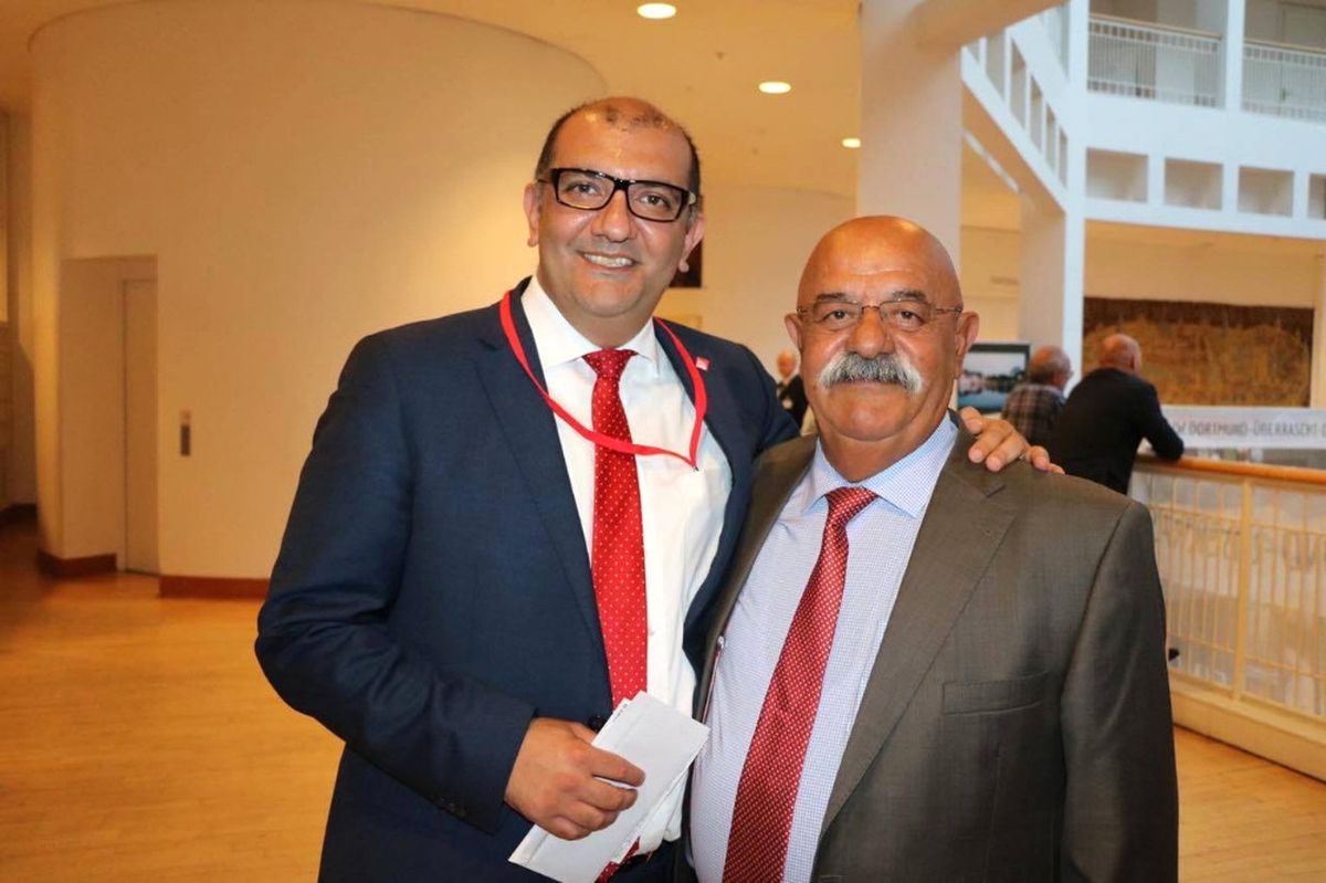 Almanya\'da Maden İşçisi Olan Türk Kökenli Aday Meclise Girmeyi Başardı