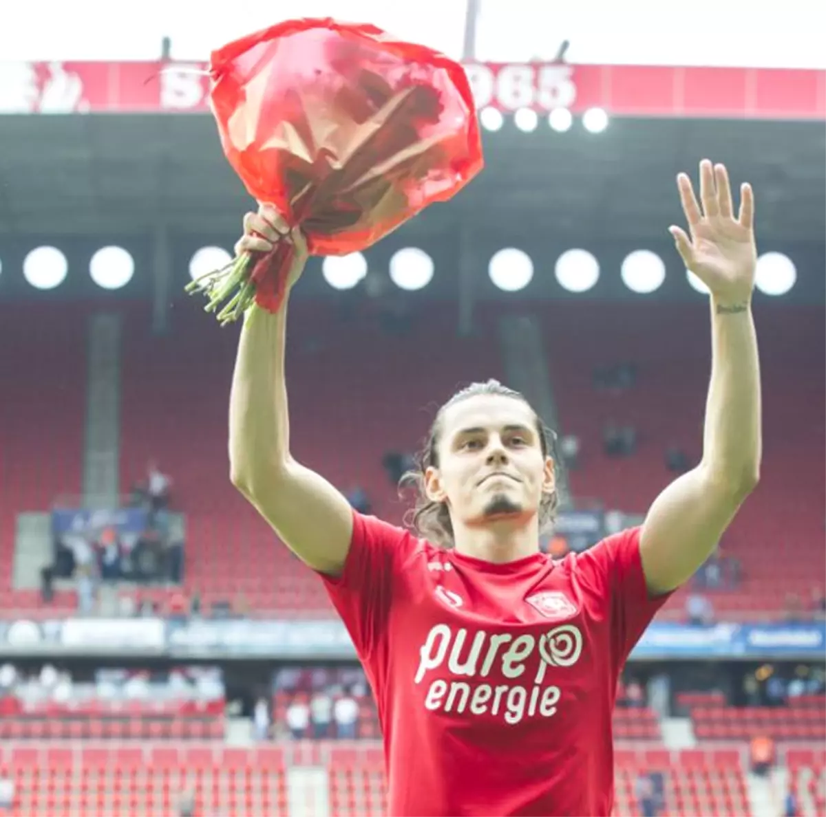 Twente\'de Sezonun En İyi Oyuncusu Enes Ünal