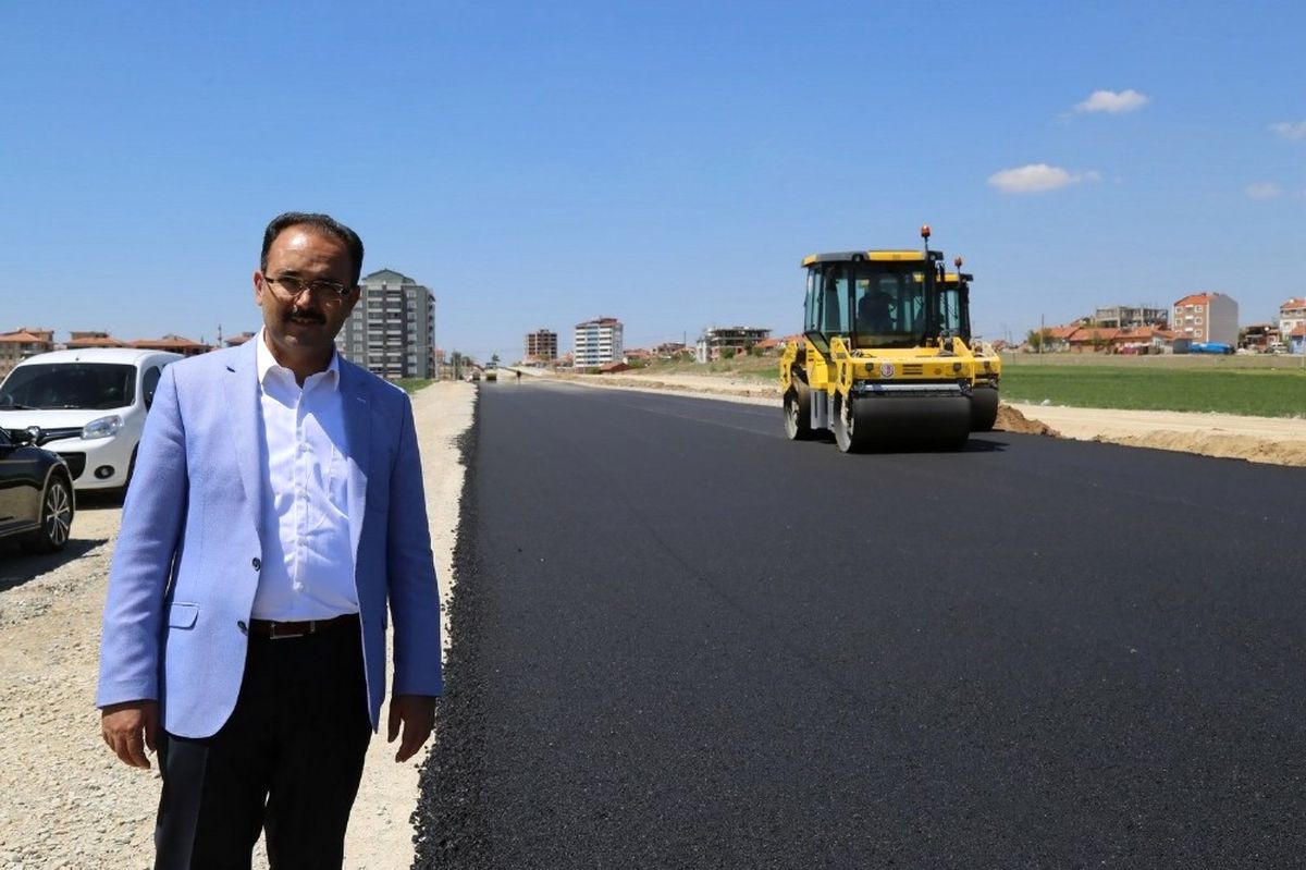 Uşak\'ta Son Beş Ayda 63 Bin Ton Asfalt Döküldü