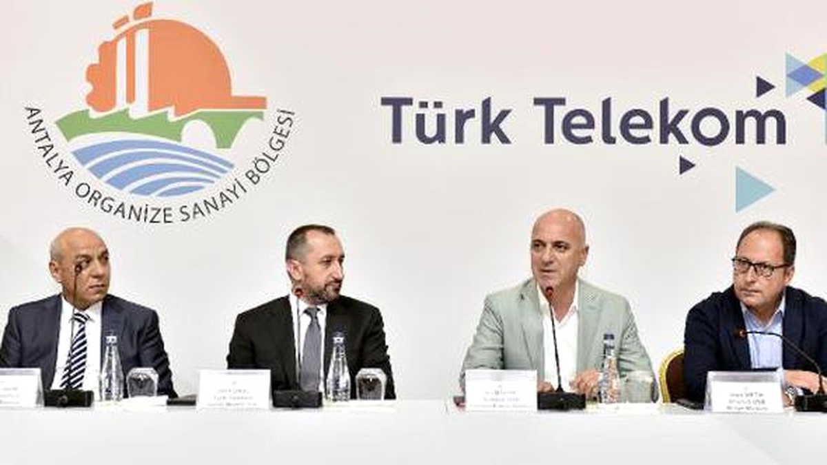 Antalya Osb\'nin Altyapısı Türk Telekom\'a Emanet