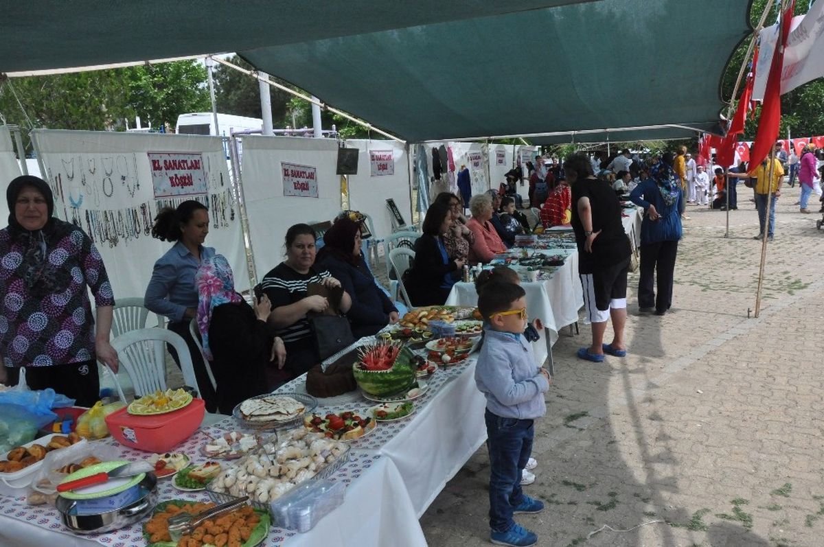 Ayvacık\'ta Öğrenme Şenliği