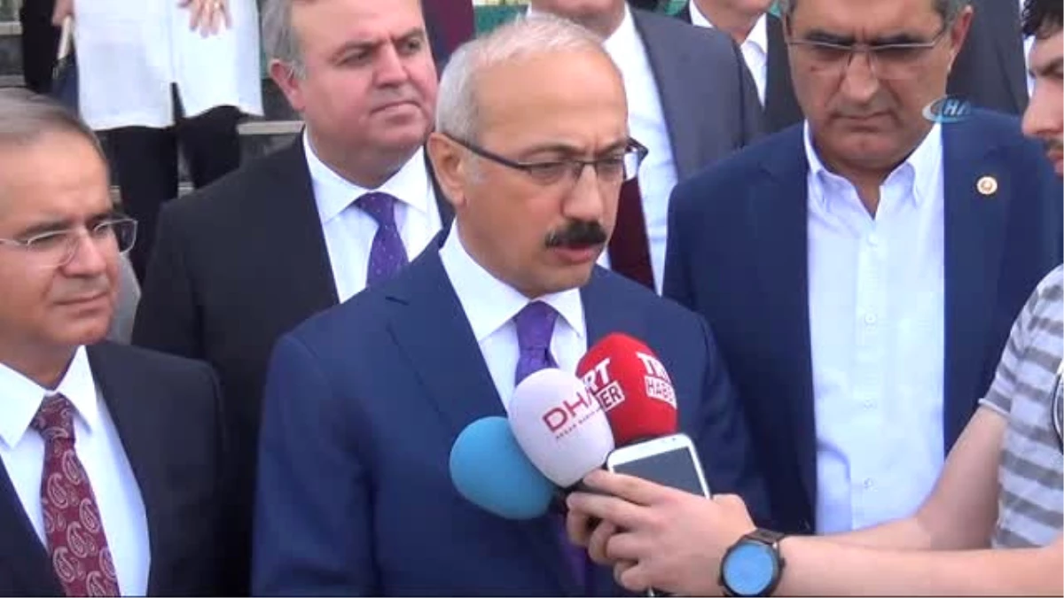 Bakan Elvan: "Bir Terör Örgütüne Karşı Başka Bir Terör Örgütünü Kullanmak Son Derece Yanlış Bir...