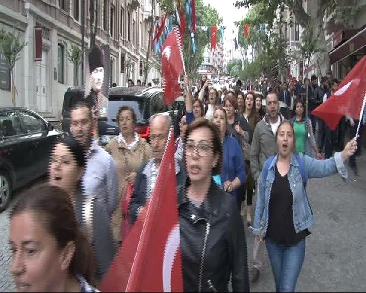Beşiktaş\'ta \'İlk Adım\' Yürüyüşü