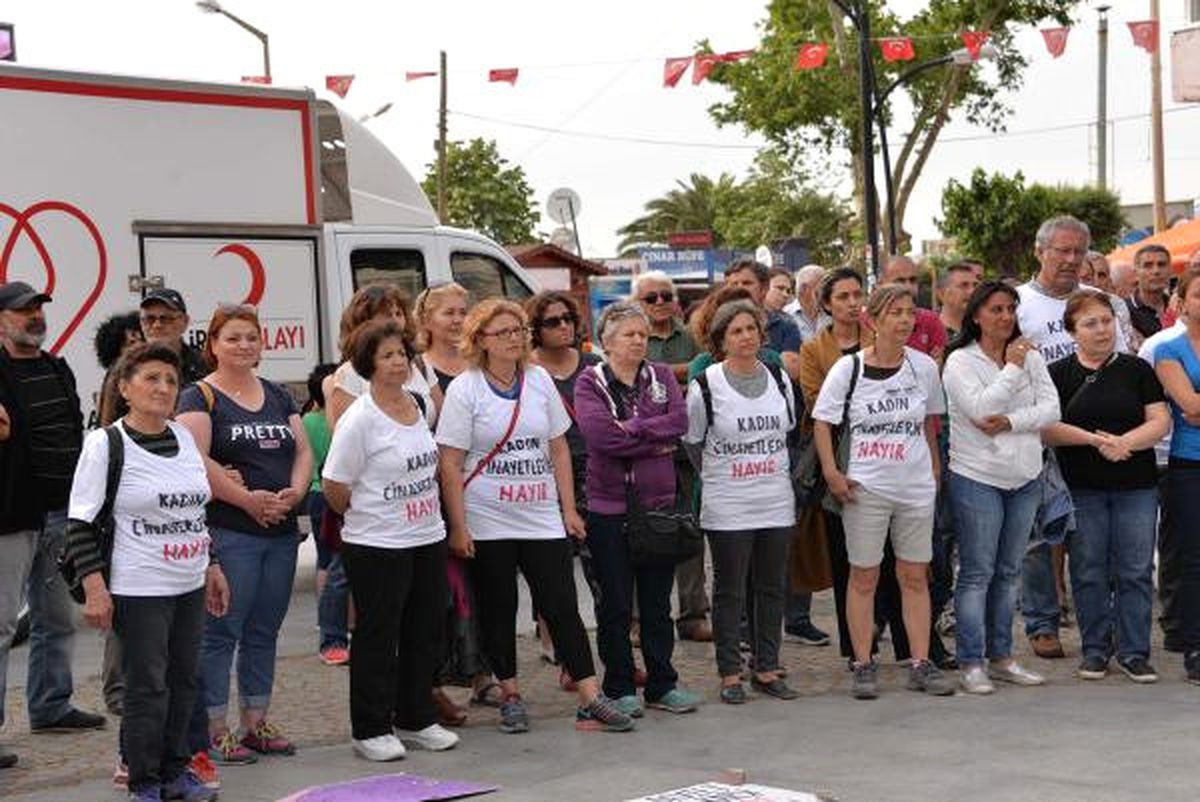 Boşandığı Eşini Başına Çekiple Vurarak Öldürdü (3)