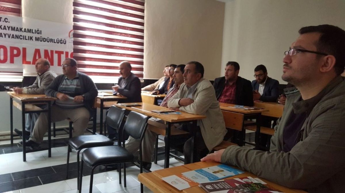 Din Görevlilerine Kiraz Sineği ile Mücadele Anlatıldı