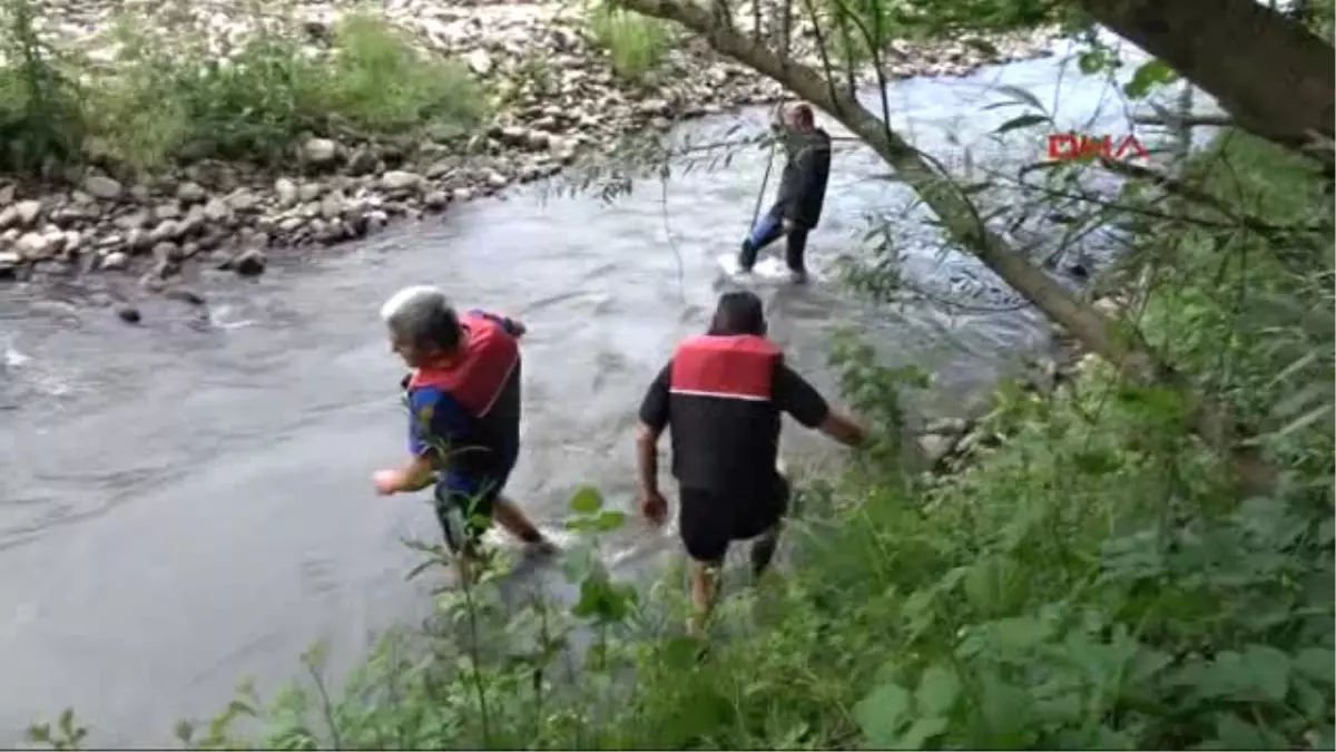 Düzce Balık Tutmak Için Melen Çayı\'na Gitti, Kayboldu