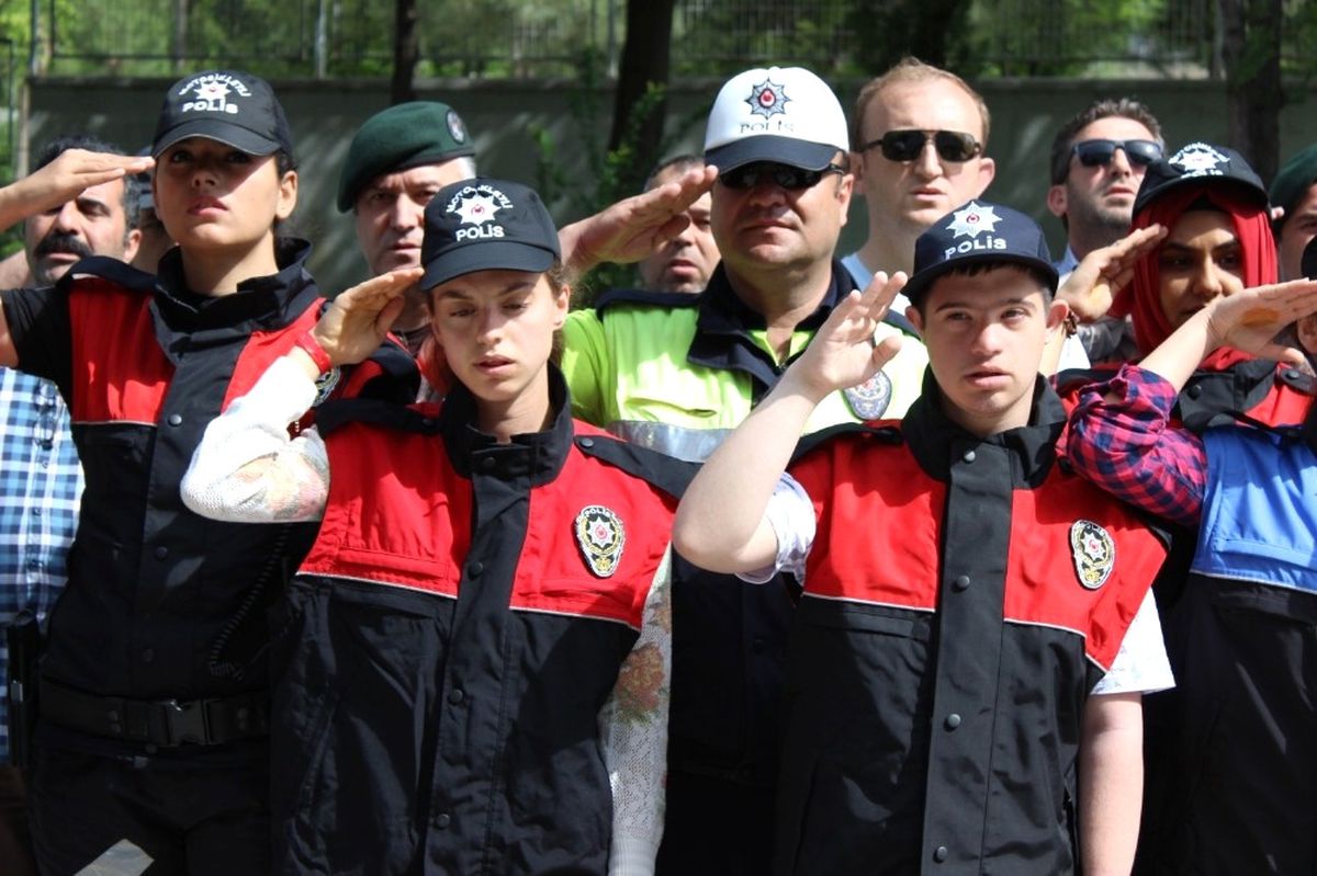 Edirne Engelliler Bir Günlüğüne Polis Oldu