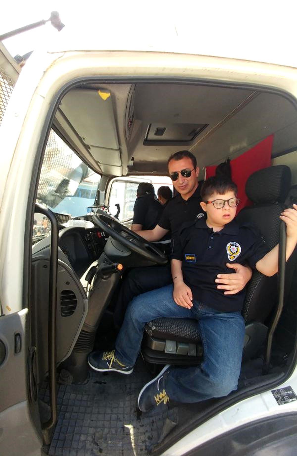 Engelli Çocuklar, 1 Günlüğüne Polis Oldu