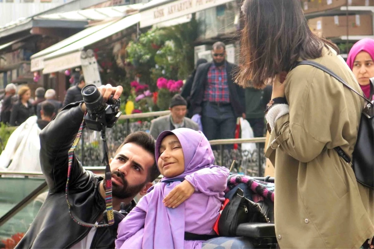 Engelli Fotoğraf Sanatçısı Adayları Tarihi Mekanları Görüntüledi