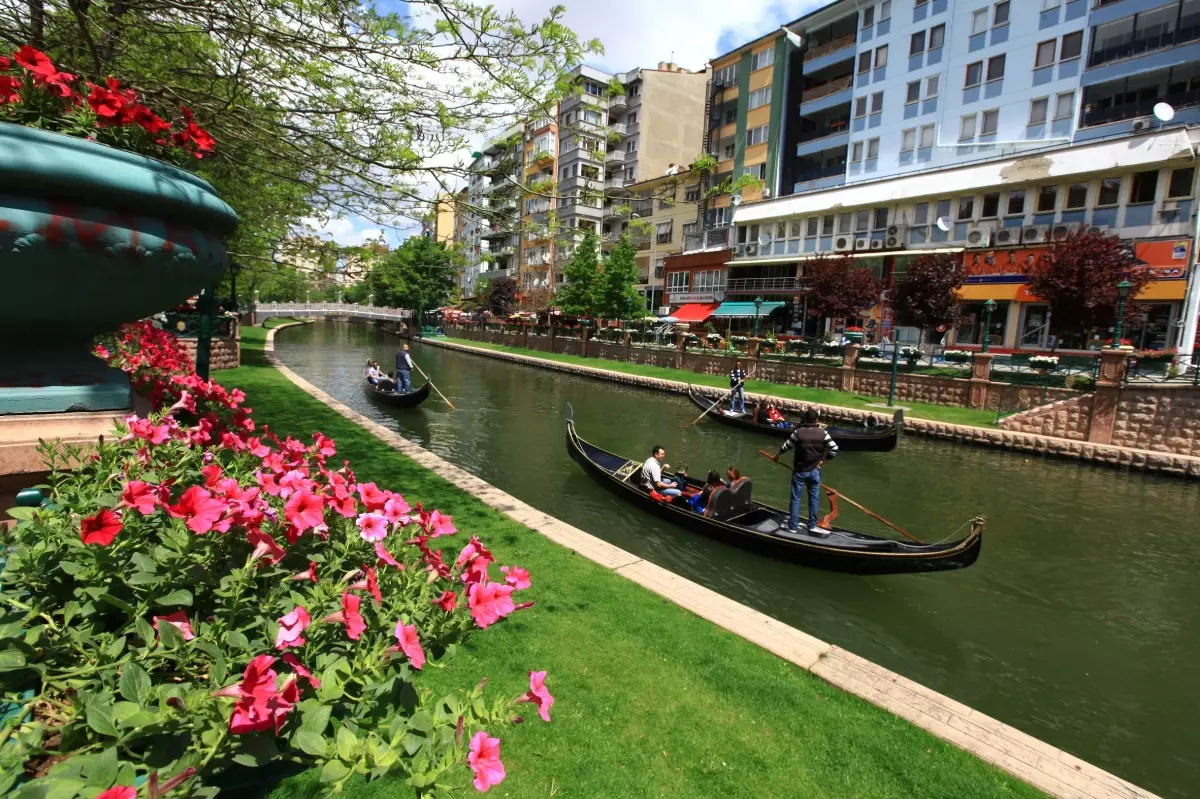 Eskişehir Turizmde Hızla Yükseliyor