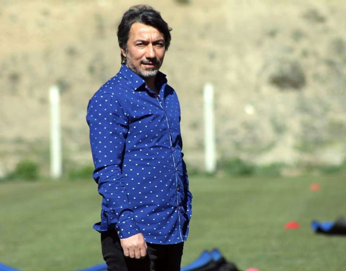 Evkur Yeni Malatyaspor Mutluluktan Dört Köşe