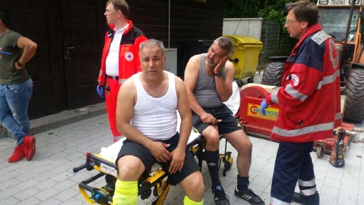 Futbol Sahasını Boks Ringine Çevirdiler
