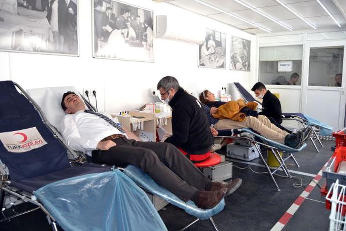 Gaziantep\'te, Kan Bağışı Kampanyası
