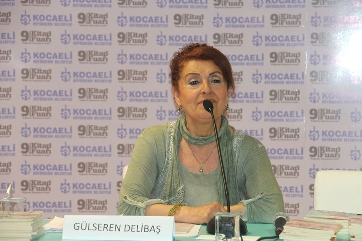 Gülseren Delibaş, Kitap Fuarı\'nda