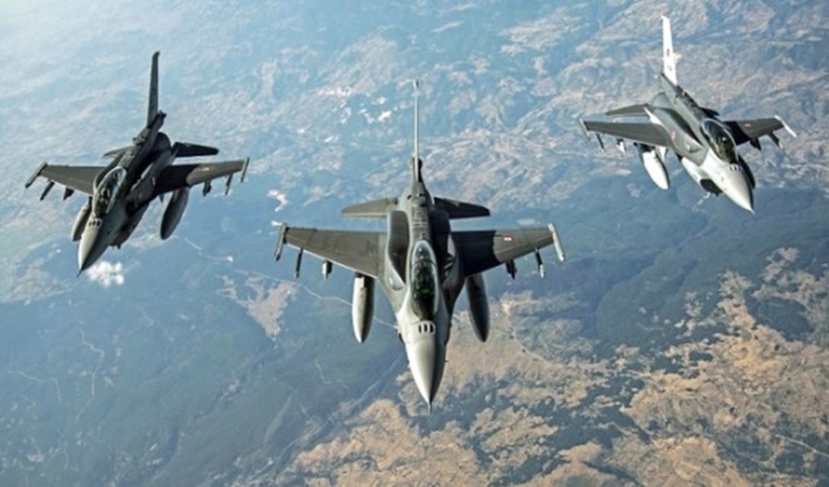 Hakkari\'de PKK\'lı 5 Terörist Etkisiz Hale Getirildi