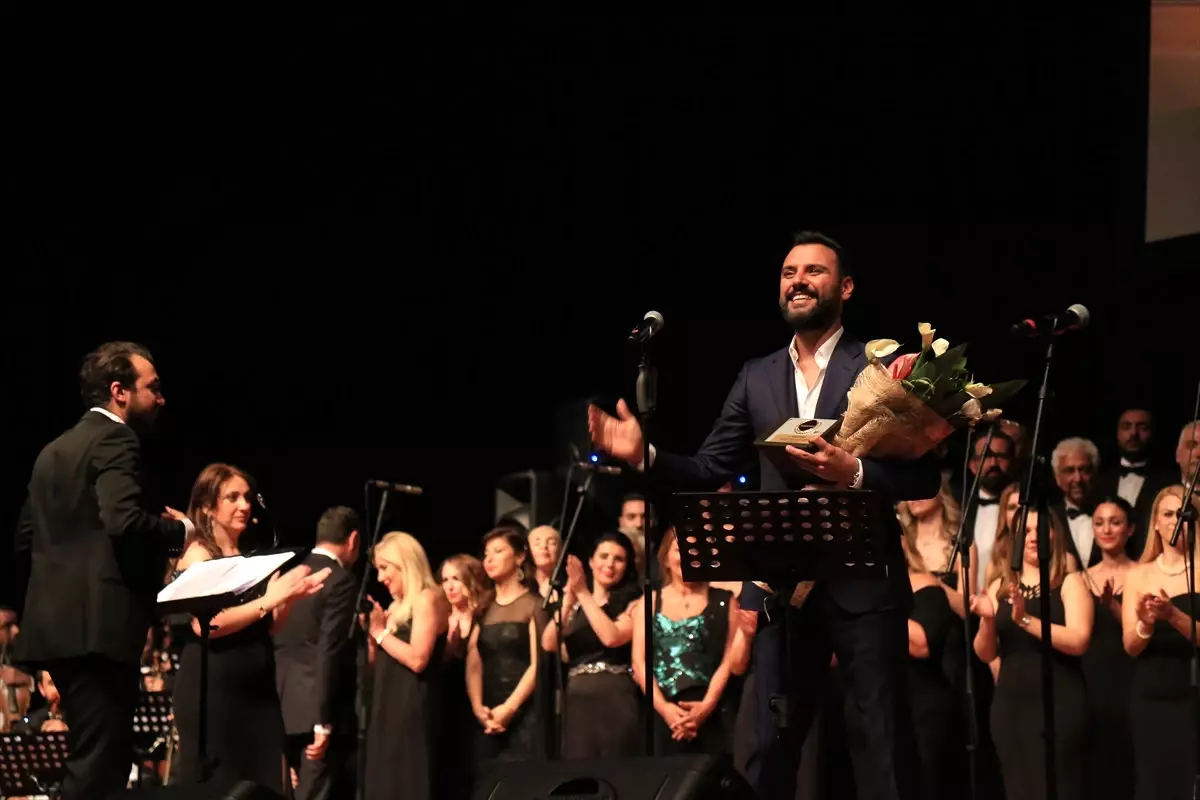 İş Adamlarından Down Sendromlular Yararına Konser