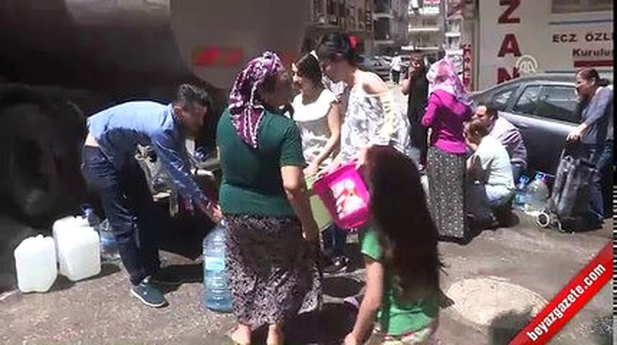 İzmir\'de Su Kesintisine Tepki
