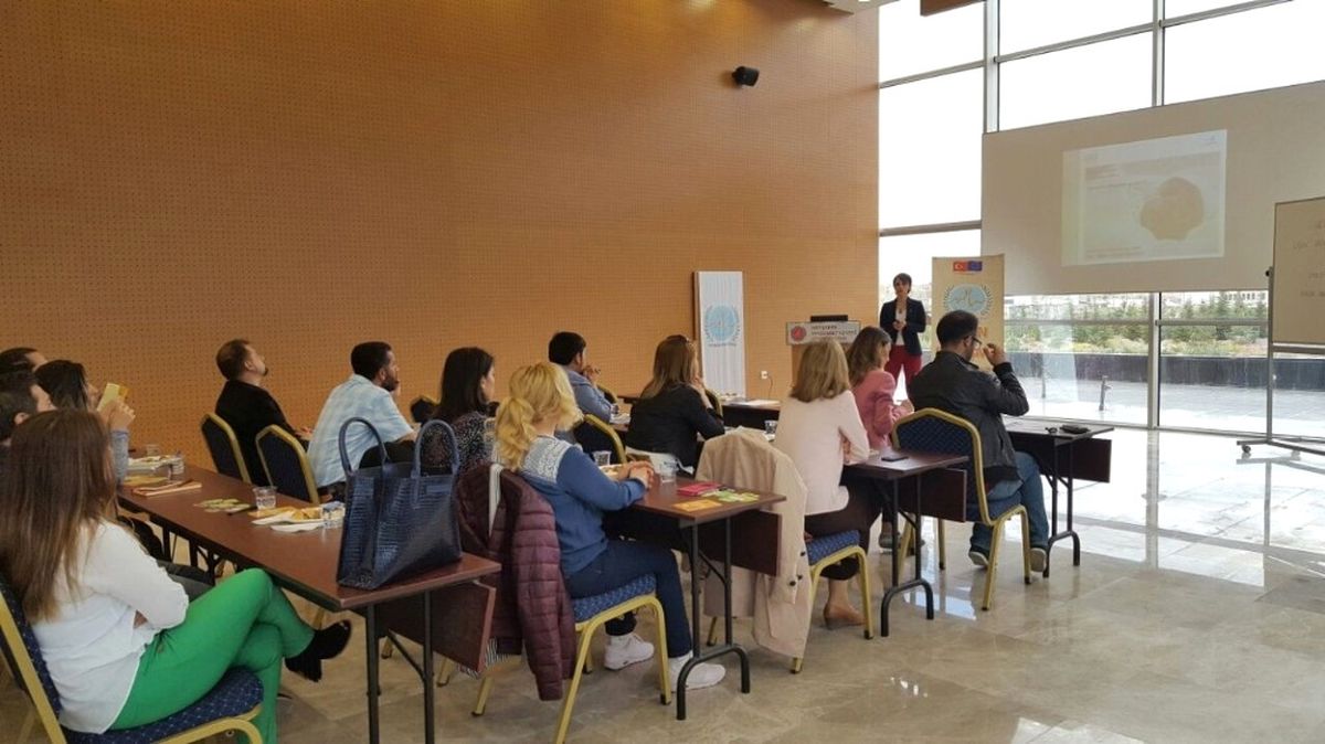 Kadın Danışma Merkezi İşbirliği ile "Toplumsal Cinsiyet Eşitliği ve Şiddet" Konulu Seminer...