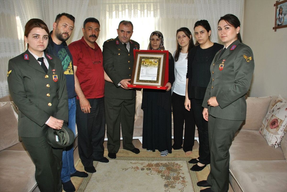 Kırıkkale\'de Şehit Ailesine "Şehadet Belgesi" Verildi