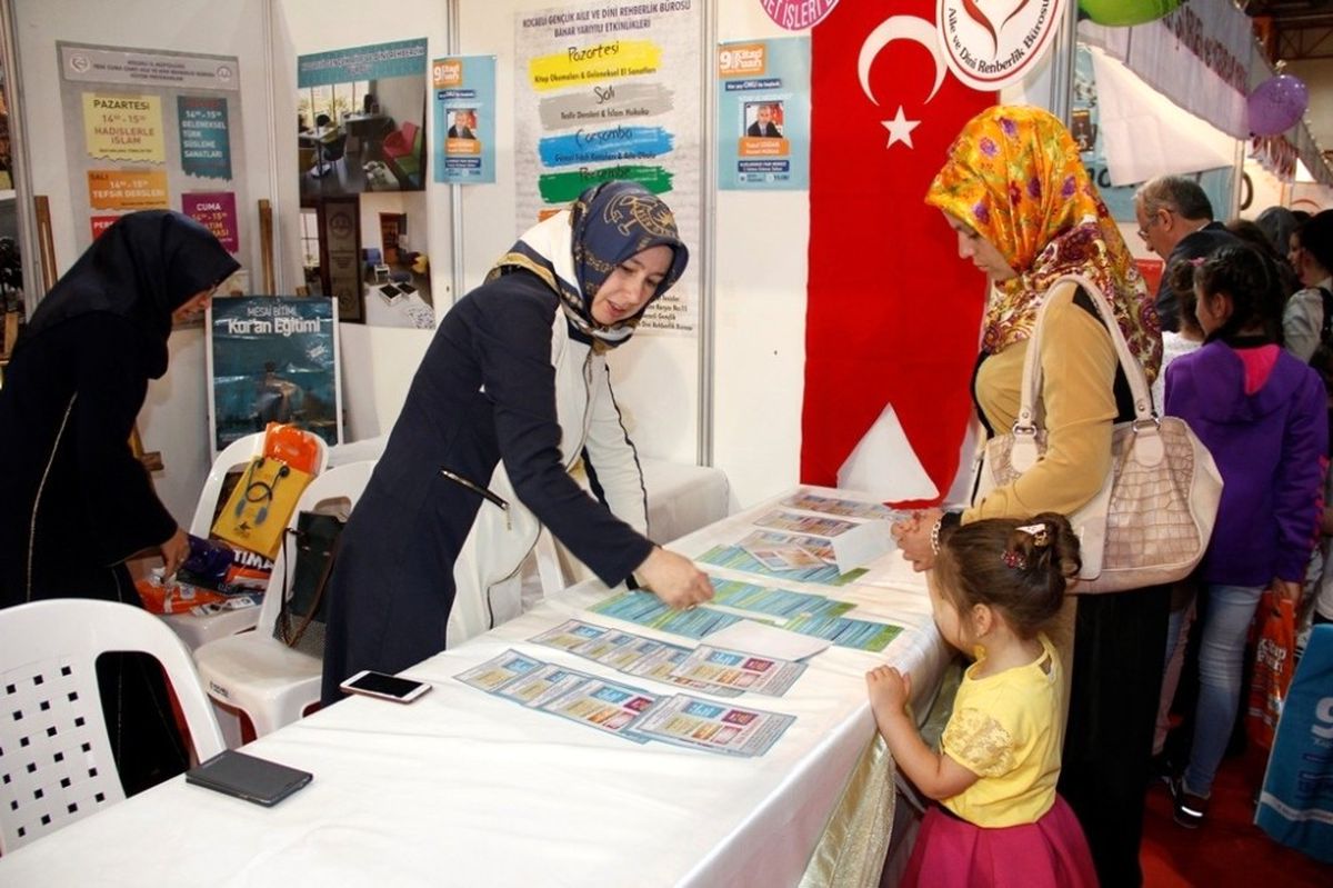 Kitap Fuarı\'nda Aile Bağları Kuvvetlenecek