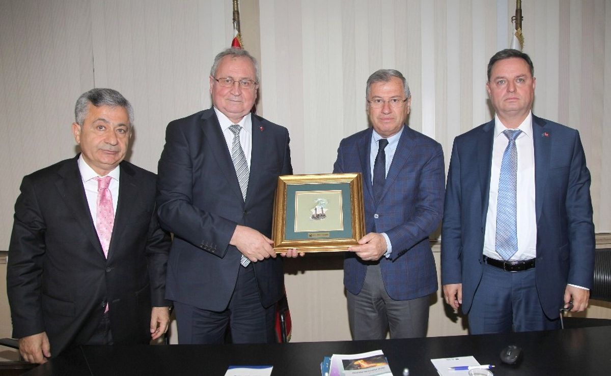 Kosova, Tarihsel Bağların Ticarete de Yansımasını İstiyor