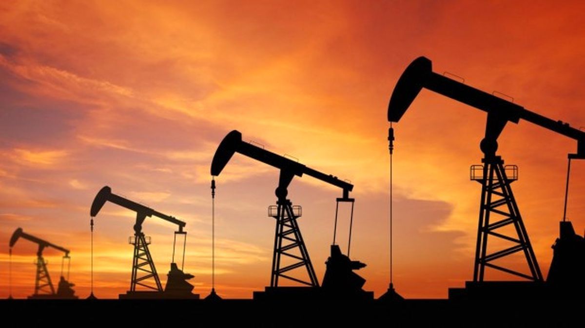 Nisanda Küresel Petrol Arzı Düştü