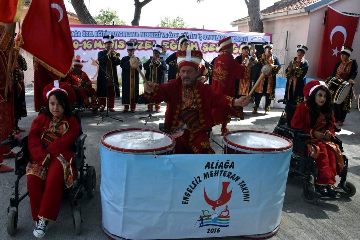 Özel Eğitim Şenliği\'ne Yoğun İlgi