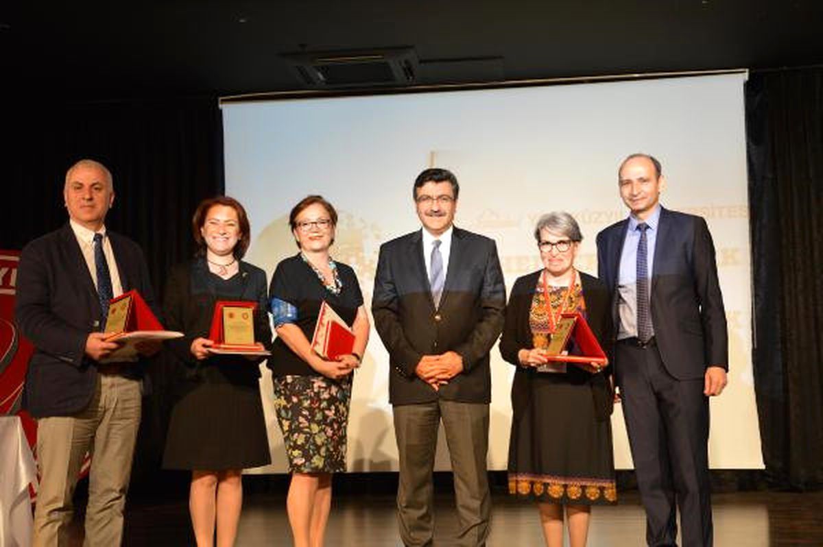 Prof. Dr. Mehmet Ünal: Alzheimer\'dan Korunmak İçin Egzersiz Yapın