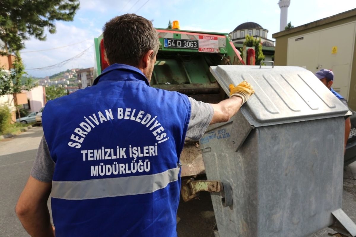 Serdivan\'da Çöpler Her Gün Toplanacak