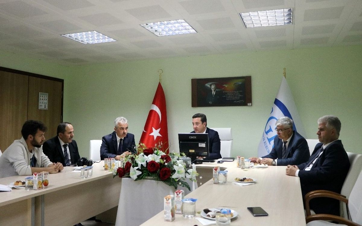Sgk Sakarya İl Müdürü Erhan Çavuş Basın Mensupları ile Bir Araya Geldi