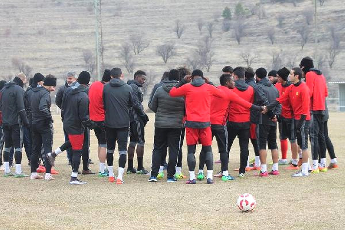 Sivasspor\'da Evkur Yeni Malatyaspor Maçı Hazırlıkları Başladı