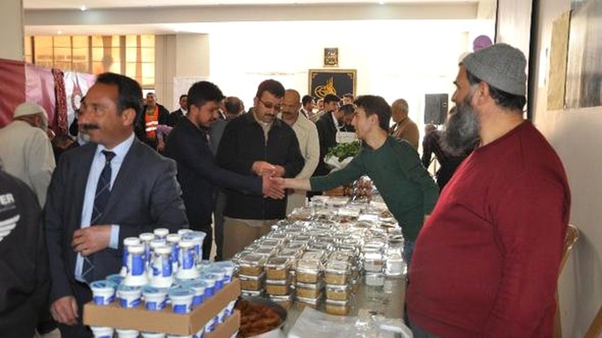 Sorgun\'da Öğrenciler Yararına Kermes