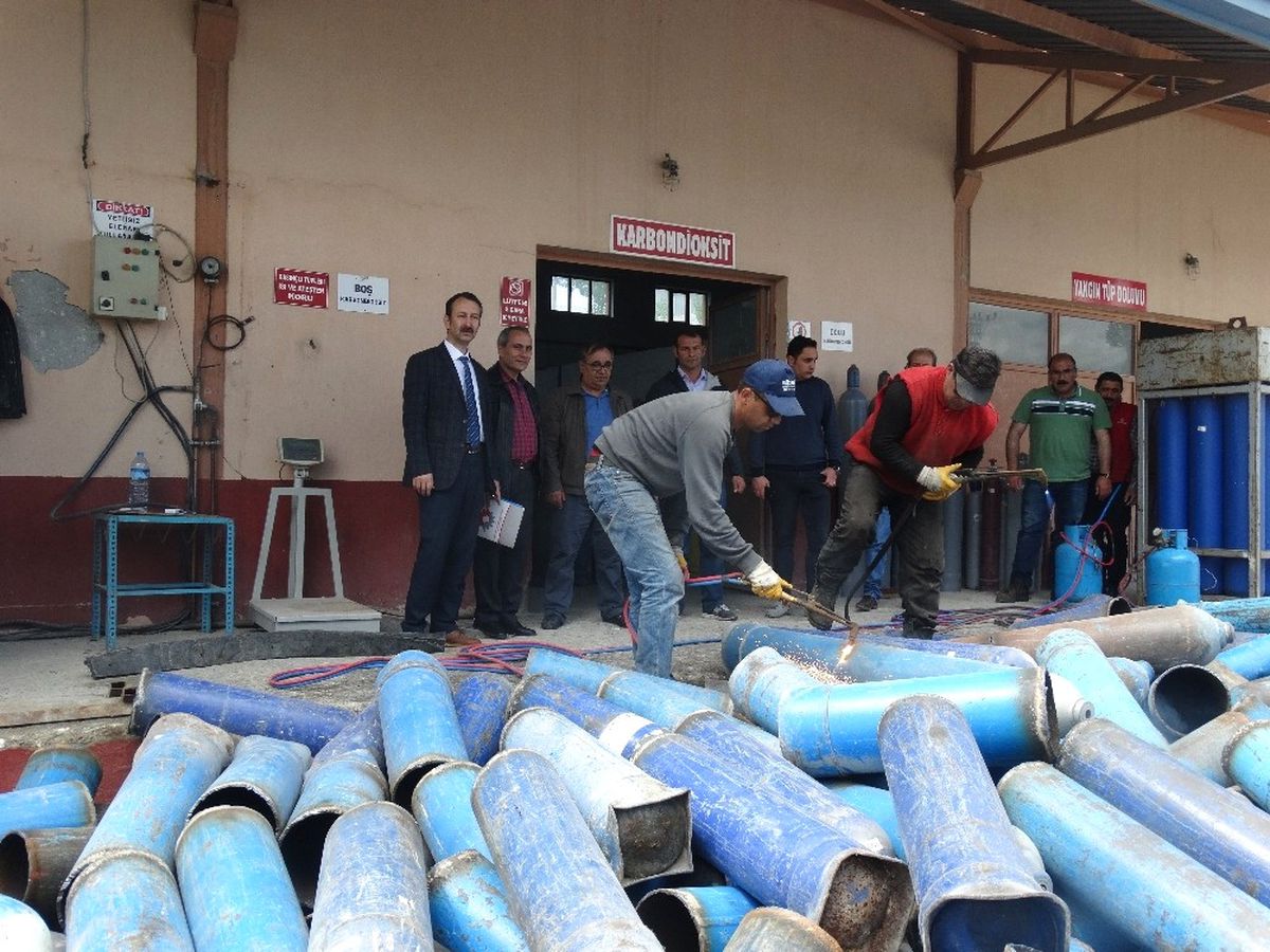 Van\'da 850 Adet Basınçlı Tüp Hurdaya Çıkarıldı