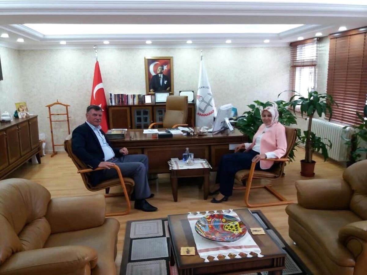 Vezirhan Beldesindeki Eğitim Sorunları Görüşüldü