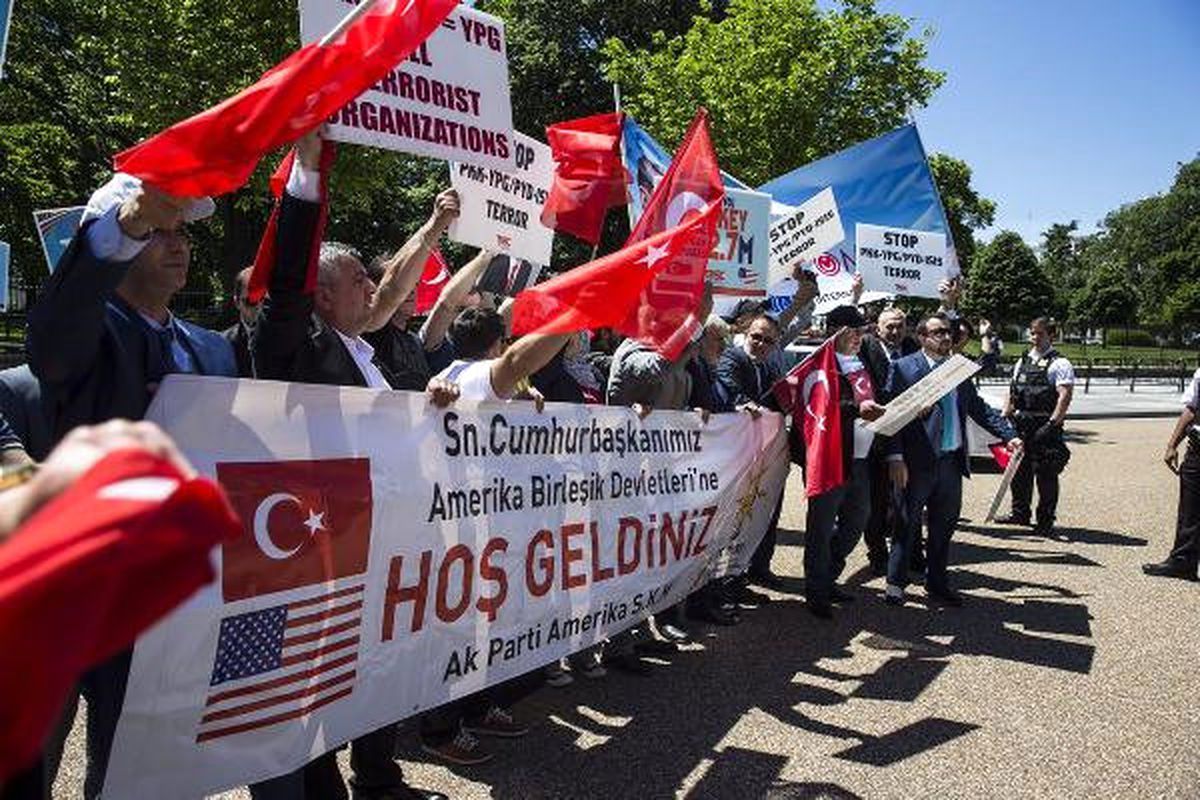 Washington\'da Ak Partililer Erdoğan\'a Destek İçin Toplandılar
