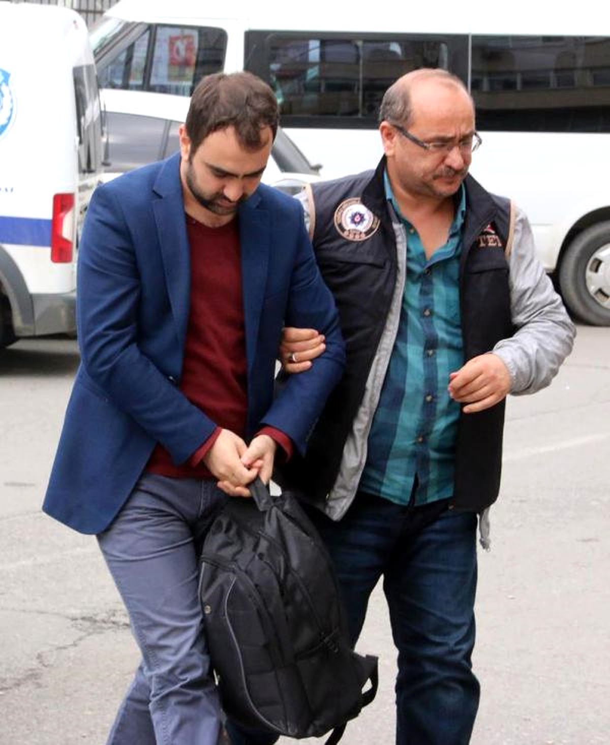 5 Eski Maliye Müfettişine Fetö Gözaltısı