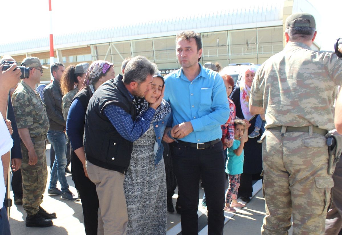 Adıyaman Şehidini Gözyaşlarıyla Karşıladı