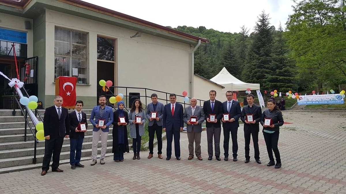 Başkan Yalçın Tübitak 4006 Bilim Fuarına Katıldı