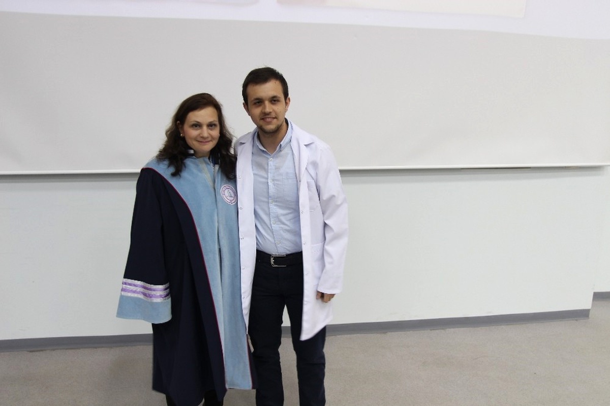 Beü Eczacılık Fakültesi Öğrencileri Beyaz Önlüklerini Giydi