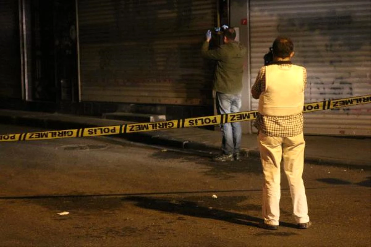 Beyoğlu\'nda Polise Silahlı Saldırı