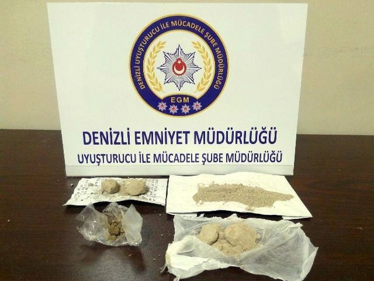 Denizli\'de Uyuşturucu Tacirlerine Operasyon: 9 Tutuklama
