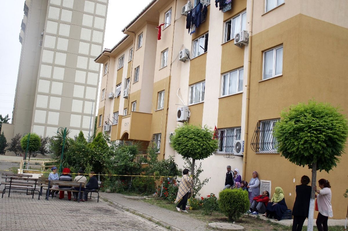 Dinamitle Eski Sevgilisinin Evini Patlattı: 2 Ölü
