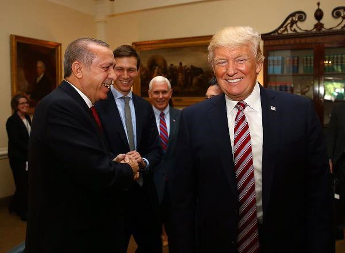 Dışişleri Bakanı Mevlüt Çavuşoğlu, Erdoğan - Trump Görüşmesi Sonrası Fotoğraflar Paylaştı